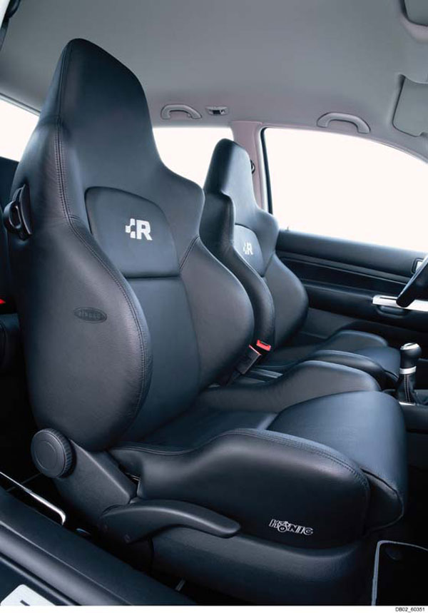 Sports seats from VW R32 ????? - Rennlist - Porsche Discussion Forums