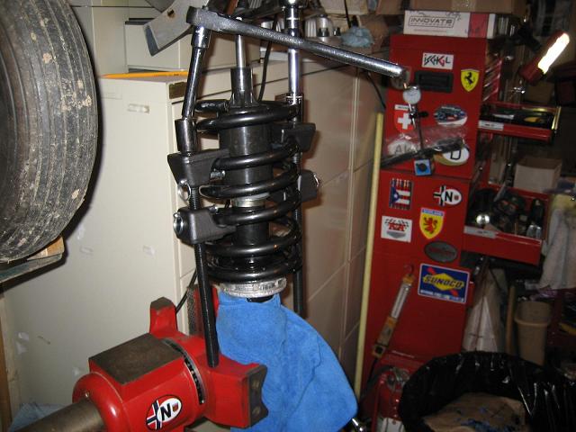 Name:  Calipers and Shocks 025 mini.JPG
Views: 1472
Size:  59.7 KB