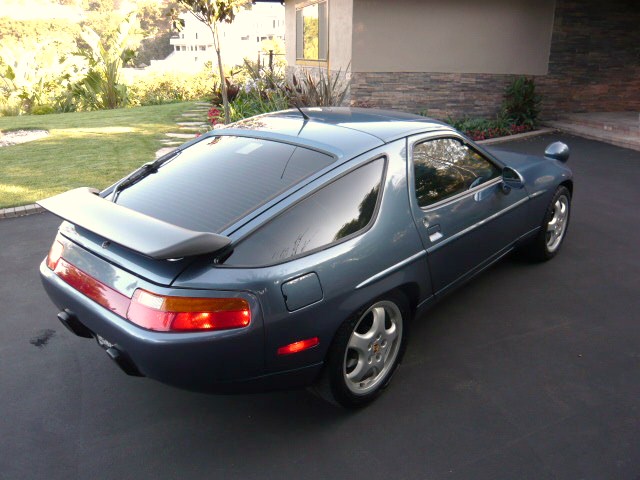 Name:  1989 Porsche 928 S4 Adair 6.JPG
Views: 851
Size:  90.4 KB