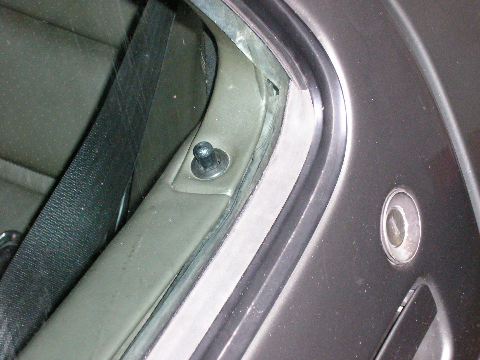 Porsche 928 Door Window Trim Driver Side