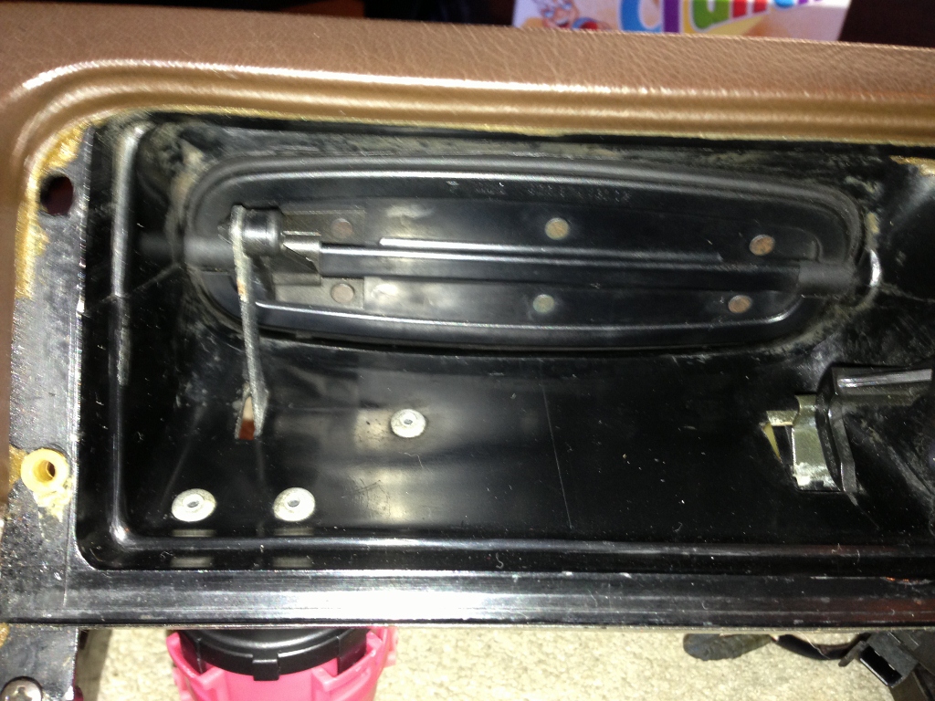 1982 HVAC center flap dual diaphragm vac pod replacement from Roger ...