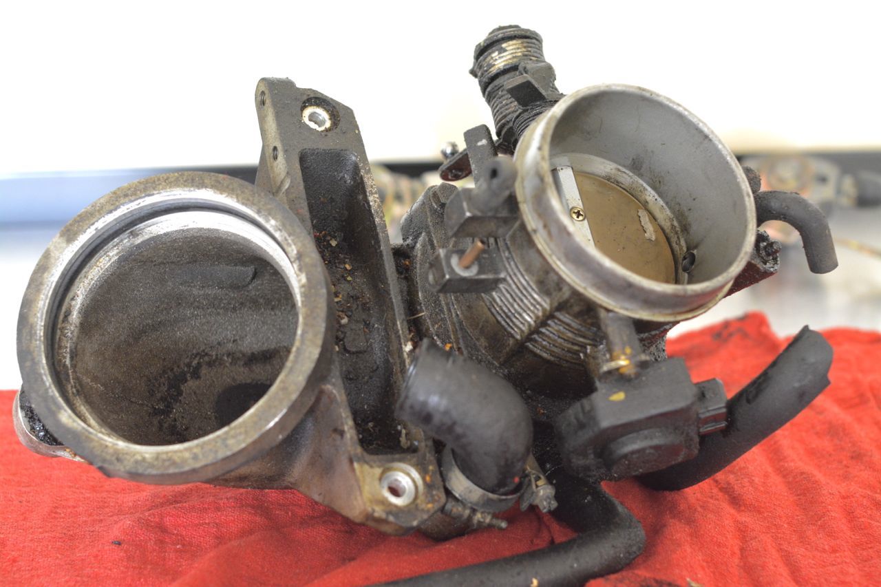 Name:  130816 Throttle Body Dirty.jpg
Views: 248
Size:  142.0 KB