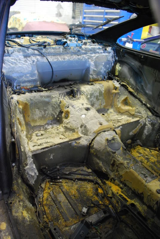 Removal of carpet adhesive. What's the best way? - Rennlist - Porsche  Discussion Forums