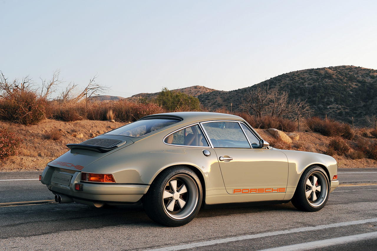 Name:  porsche_911_singer_1.jpg
Views: 959
Size:  220.1 KB