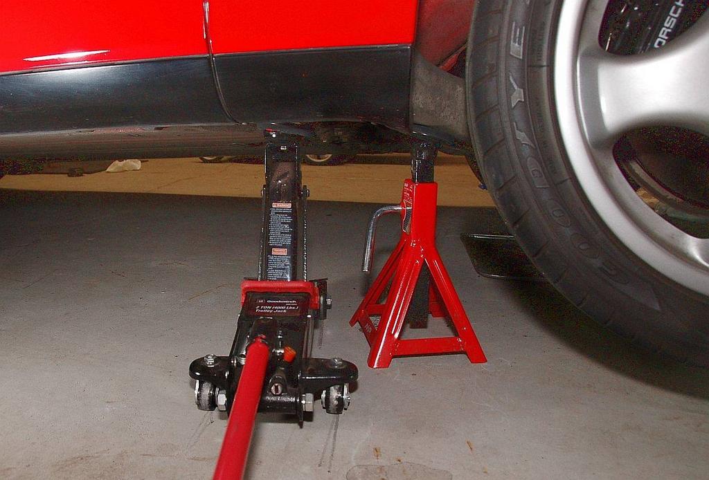 Name:  Fig 1 Driver's side rear jack (with safety stand).jpg
Views: 4756
Size:  100.3 KB