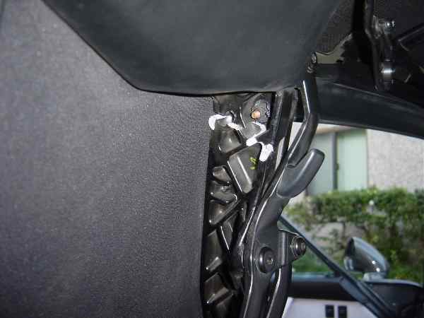 Small hole in convertible top repair? - Rennlist - Porsche Discussion Forums