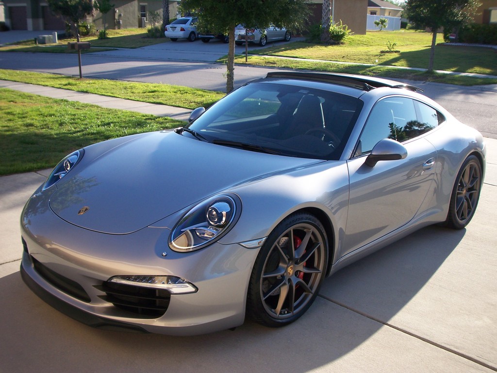 Name:  Porsche991_FrontView1_zpse204xmkz.jpg
Views: 306
Size:  209.4 KB