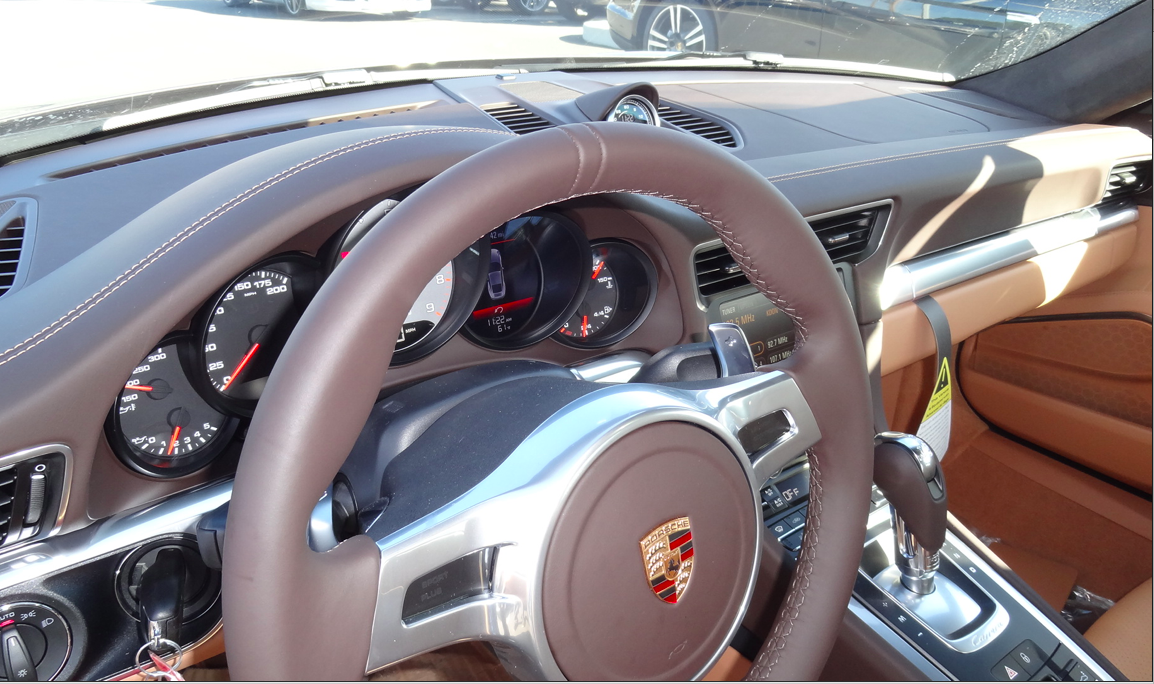 Photos of New Dual Tone 'Espresso/Cognac' Leather Interior! - Rennlist -  Porsche Discussion Forums