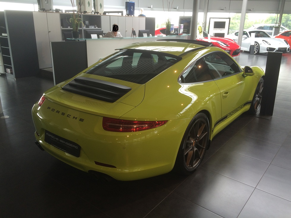 Custom Ordering a 991, 'Porsche Exclusive' and You! - Page 58 ...