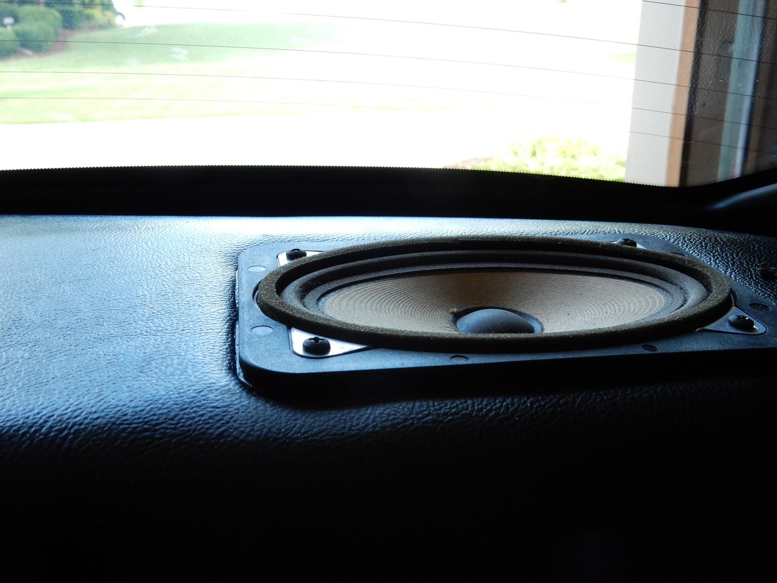 Name:  original rear speaker.jpg
Views: 8921
Size:  166.7 KB