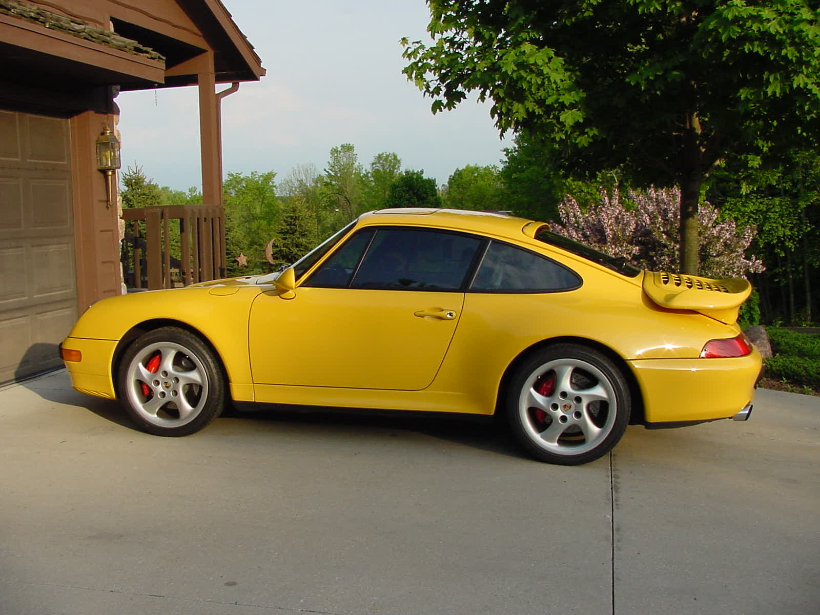 Name:  Porsche 993 2nd one is Home!.JPG
Views: 1231
Size:  143.6 KB
