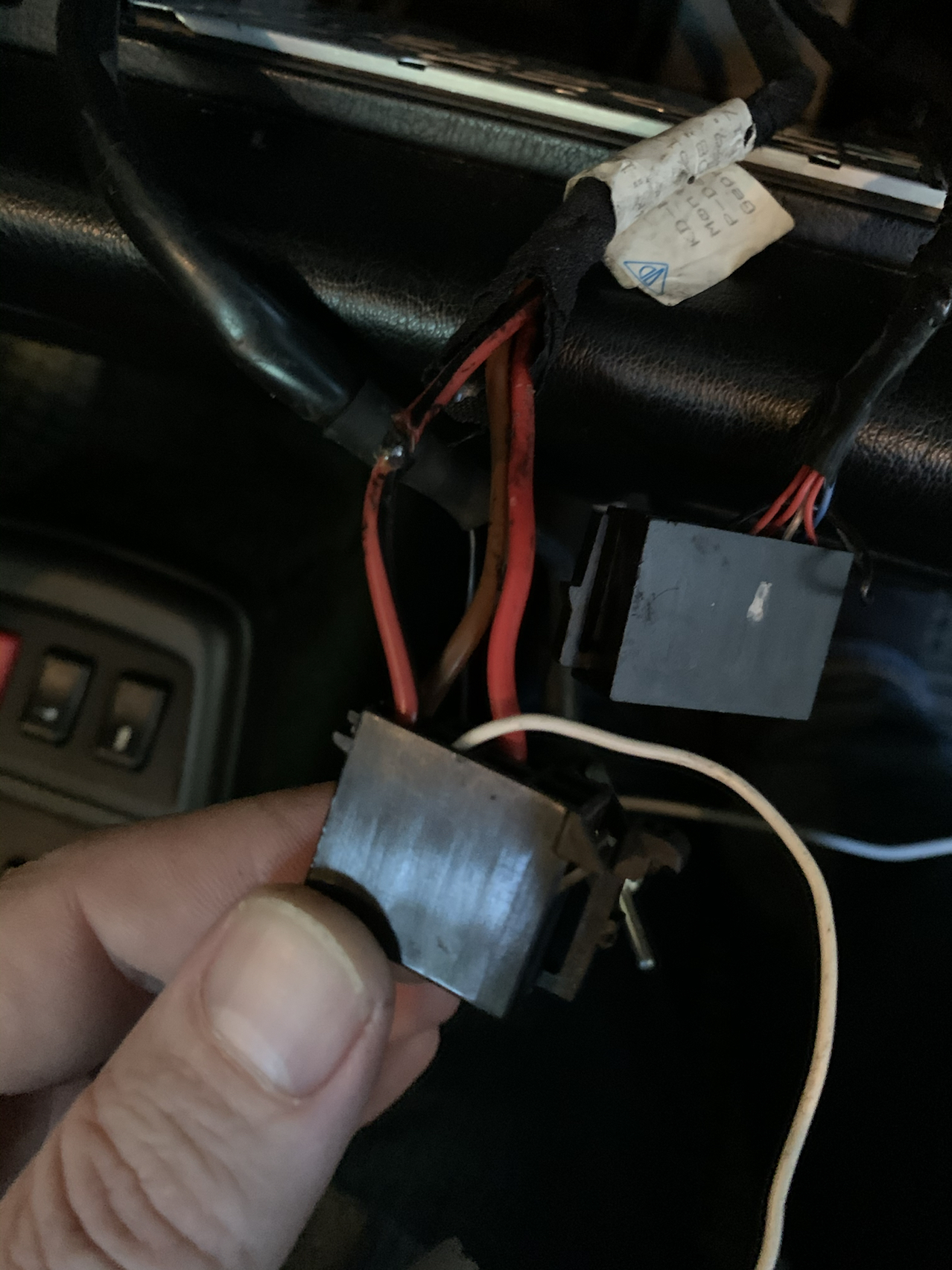 '95 Factory Stereo wiring - Rennlist - Porsche Discussion Forums