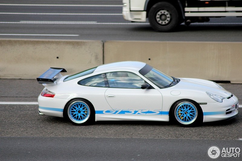 Name:  porsche-996-gt3-rs%203_zpsaovsnia2.jpg
Views: 496
Size:  97.6 KB