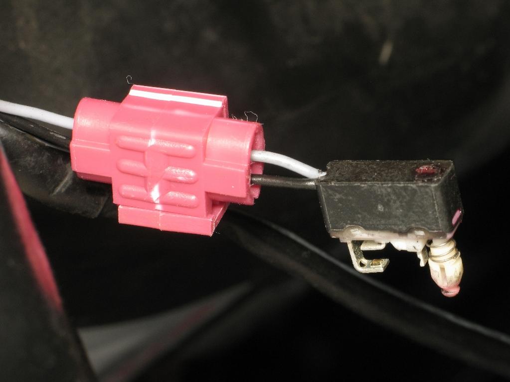 Spoiler failure warning light fix - Rennlist - Porsche ... wire harness splice 