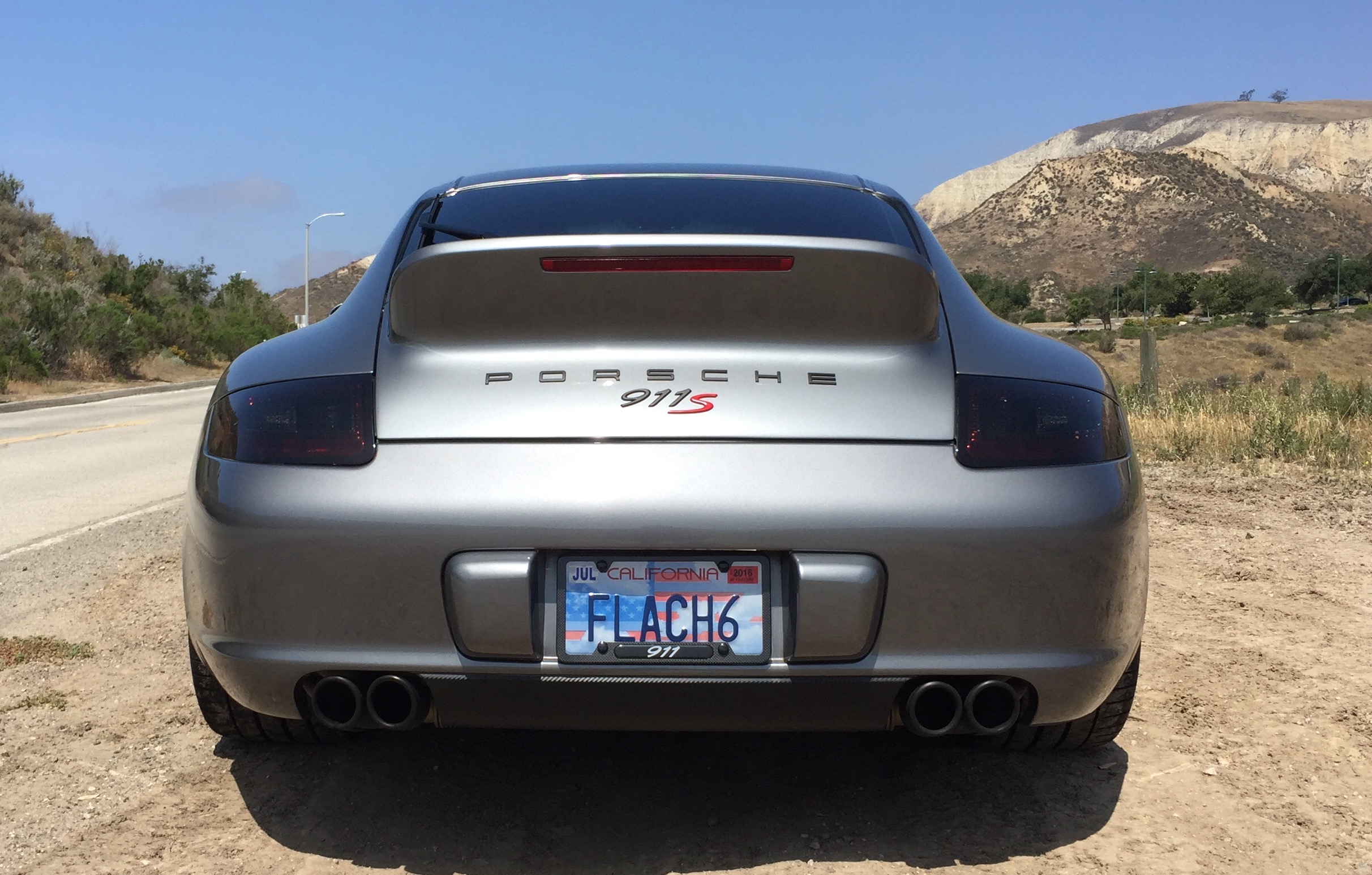 rear-logos-on-997-2-c4s-changed-rennlist-porsche-discussion-forums