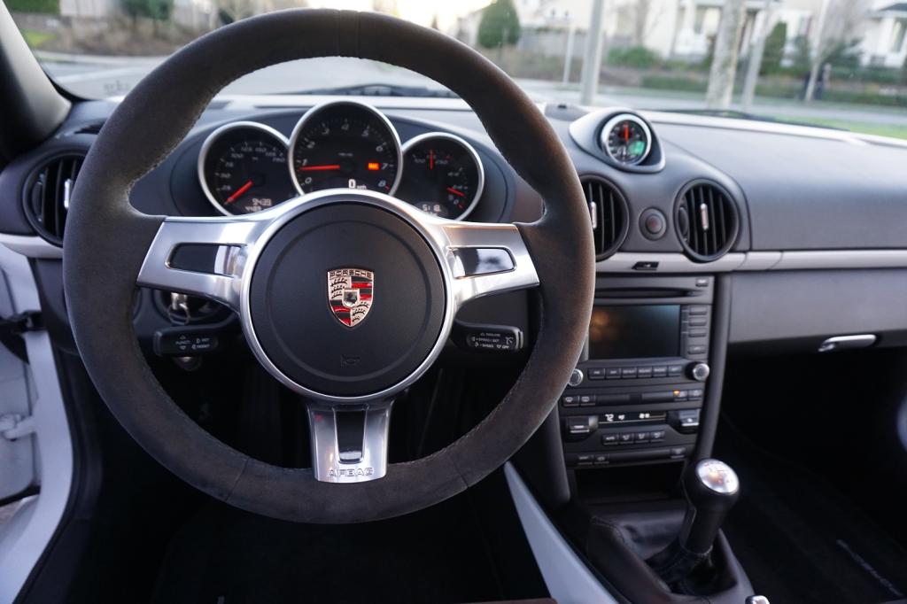 Can I retrofit this steering wheel to my 09 997.2S? - Rennlist - Porsche  Discussion Forums