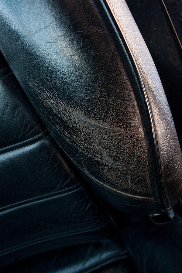 Leather rip question (with pictures) - Rennlist - Porsche Discussion Forums