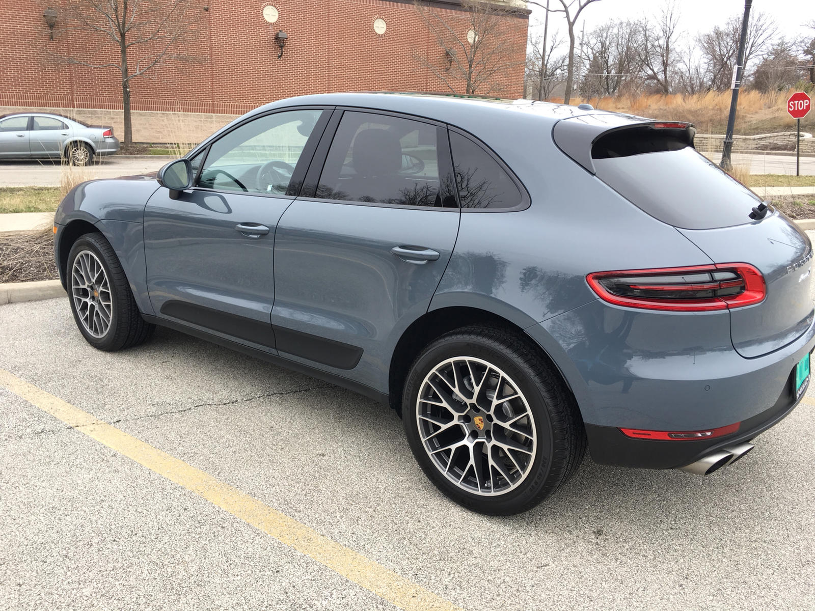 Pics of Paint to Sample Macan - Rennlist - Porsche Discussion Forums