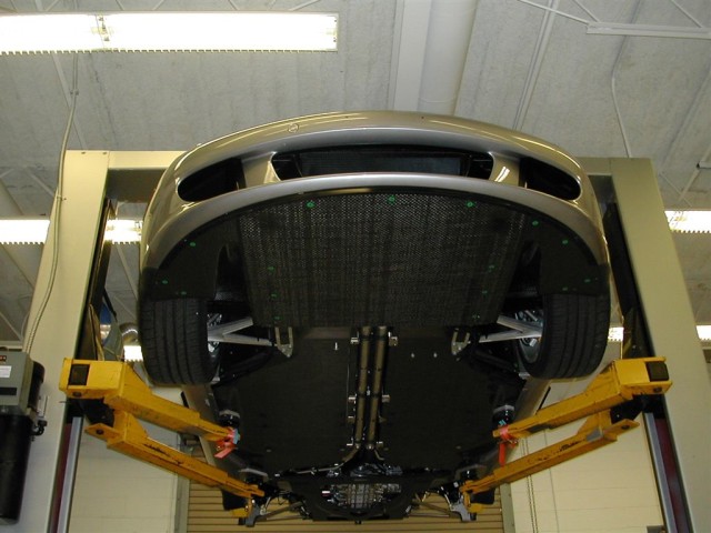 CGT on a lift: plates and straps, anyone have experience with this & know  whats what - Rennlist - Porsche Discussion Forums