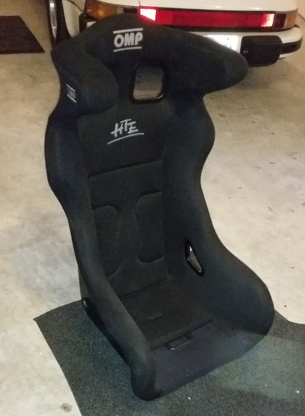 FS: Race Seat - Rennlist - Porsche Discussion Forums