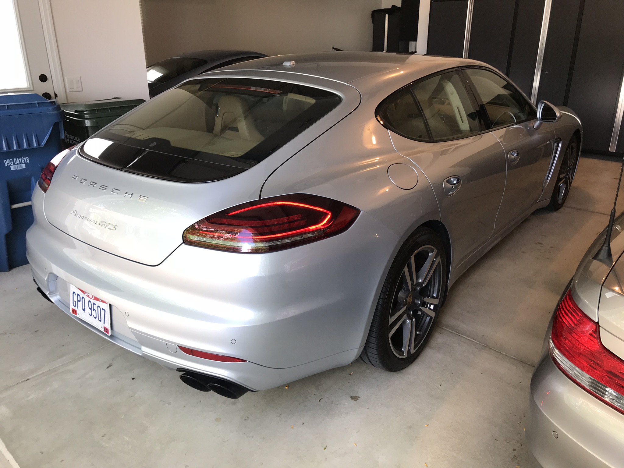 Porsche panamera gts 2015