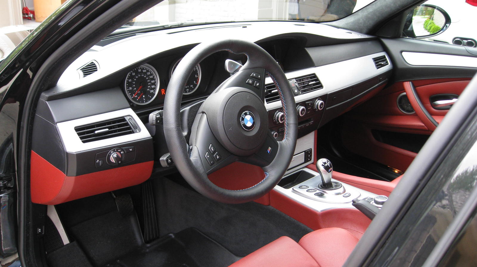 2010 BMW M5 - Rennlist - Porsche Discussion Forums