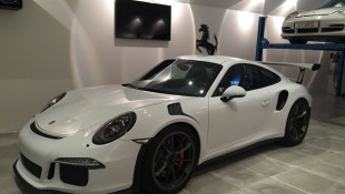 Gorgerous Garage: GT3 RS Gets Welcomed Home