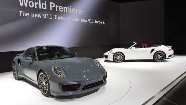 New 2017 Porsche 911 Turbo S Sprints to 60 In Less Than 3-Seconds
