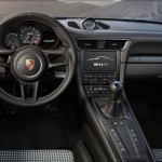 Eye Spy: A Freakin' Manual in the 2017 Porsche 911 R!