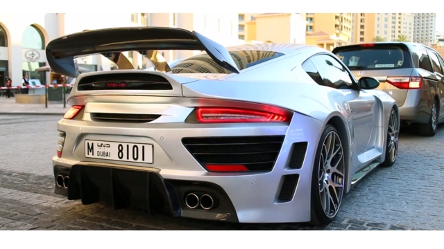 6 Pretty Porsches in Dubai