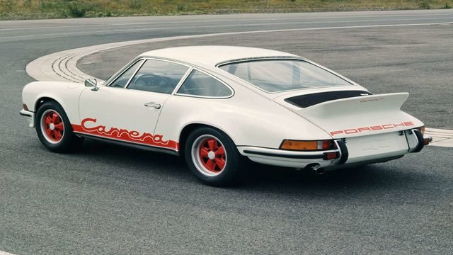 Daily Slideshow: 5 Porsches That Won’t Tip the Scale