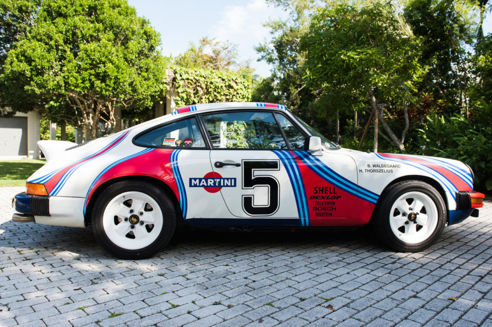 Martini Porsche 911 Replica