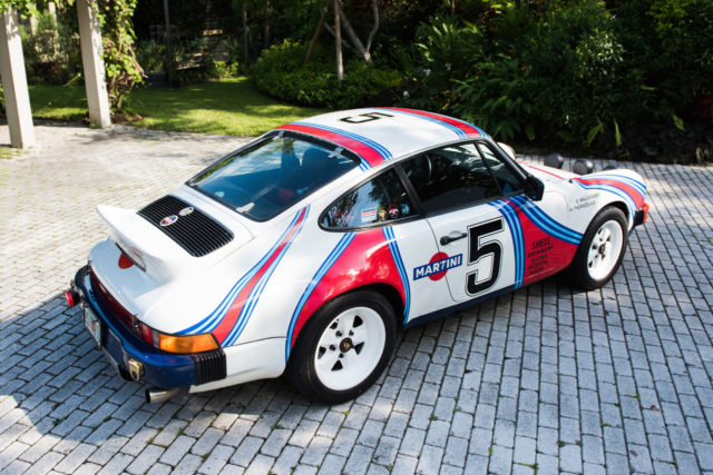 Martini Porsche 911 Replica