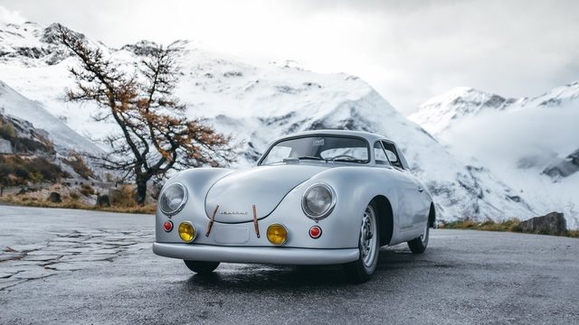 Daily Slideshow: Top 5 Lightest Porsche Models Ever Made