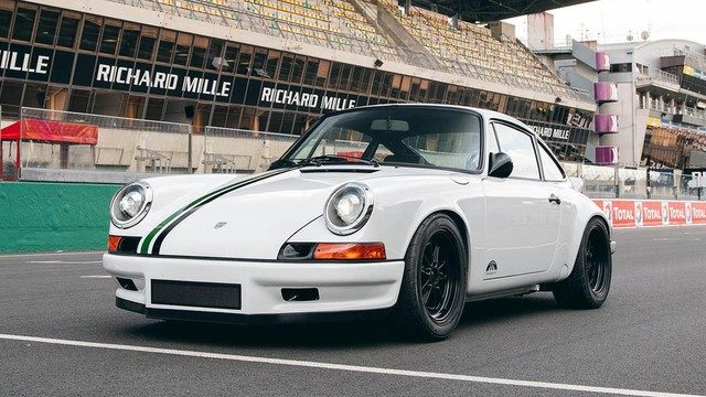 Le Mans Classic 964 Clubsport 911 Is a Masterpiece