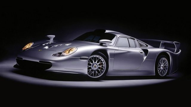 911 GT1: A Different Breed of Porsche