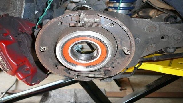 Porsche: How to Replace Your Wheel Hub Bearing