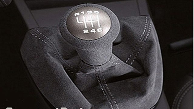 Porsche 997: How to Remove Shift Knob and Boot