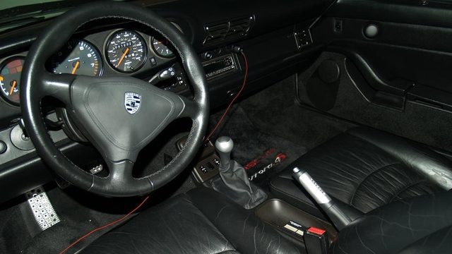 Porsche 993: Interior Modifications