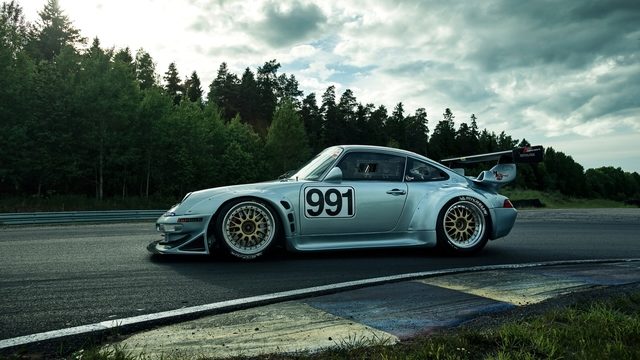 Porsche 993: Why Not to Do a Burnout