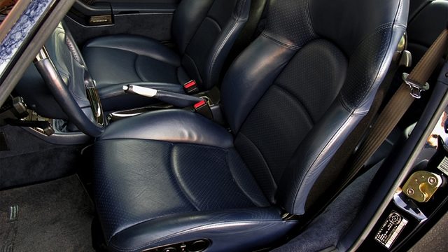 Porsche 993: How to Remove Wrinkles from Leather Seats