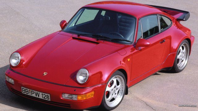 Porsche 993: Why is There Gas Smell Coming Out of My Car?