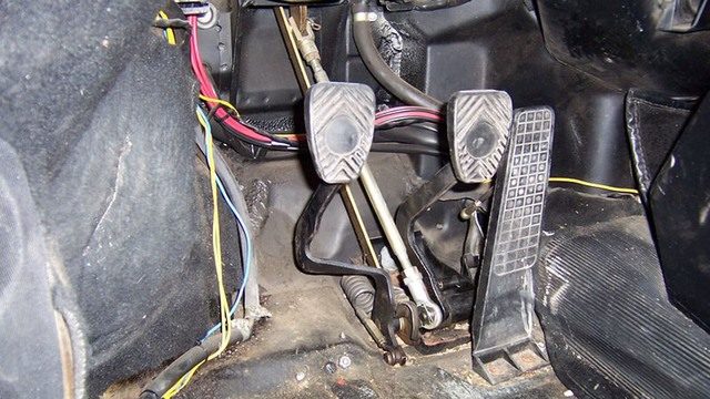 Porsche 993: Why Does My Brake Pedal Go to the Floor?