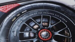 The 24 Minutes of Le Mans vinyl