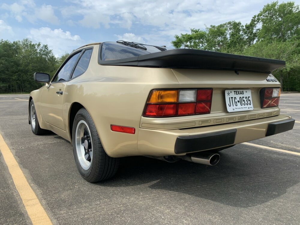 1984 Porsche 944