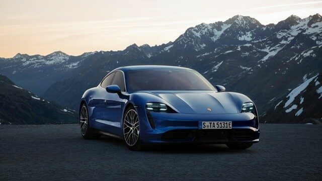 Record Demand for Porsche Taycan with 30,000 Pre-Orders