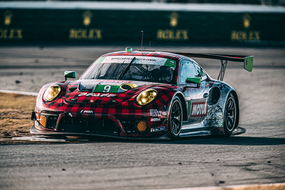 Pfaff Racing's Porsche 911 Tests Oil Samples from Rolex 24 Rennlist