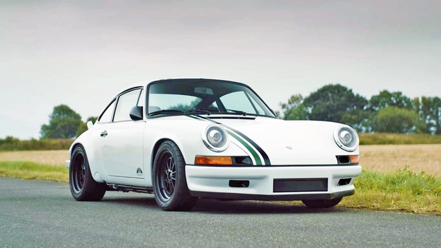 Flashback Friday: Le Mans Classic 964 Clubsport 911