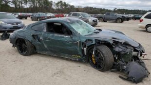 Wrecked Porsche 911 GT2 RS