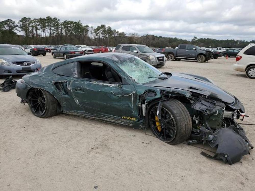 Wrecked Porsche 911 GT2 RS